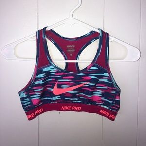 COPY - Nike Pro girls sports bra